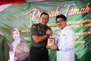 WhatsApp-Image-2025-12-03-at-23.27.17-300x200 Pangdam XXI/Radin Inten Tinjau Sejumlah Lokasi Strategis, Bahas Pembangunan Korem Baru di Lampung Utara